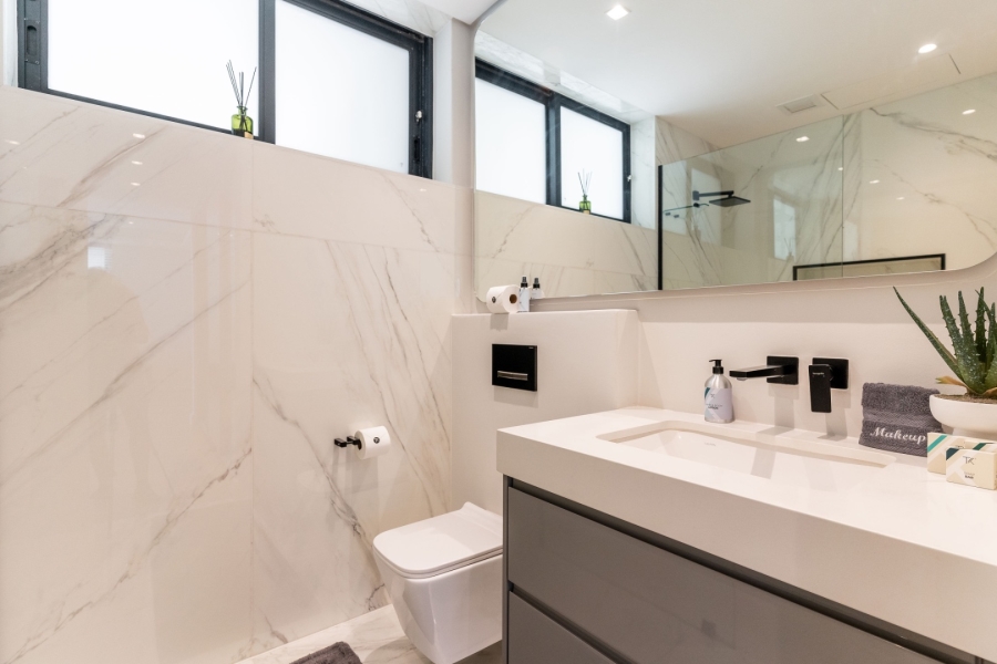 To Let 4 Bedroom Property for Rent in Camps Bay Western Cape
